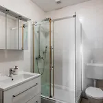 Apartamento Utkovic Beachfront *