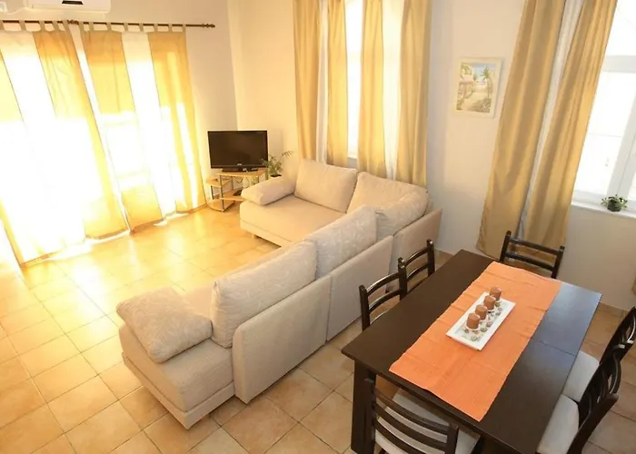 Utkovic Beachfront *