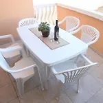 Apartman Utkovic Beachfront *
