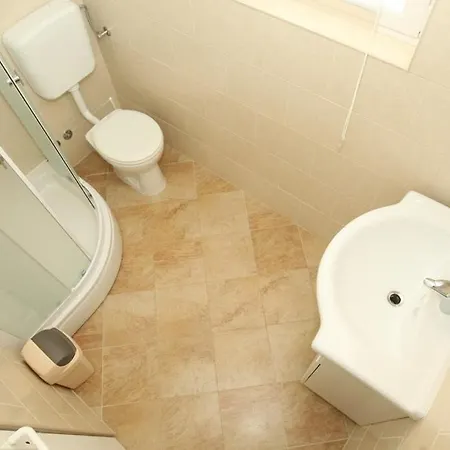 Apartamento Utkovic Beachfront Vrsi