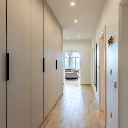 Utkovic Beachfront * Vrsi