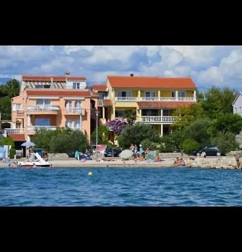 Utkovic Beachfront Apartment