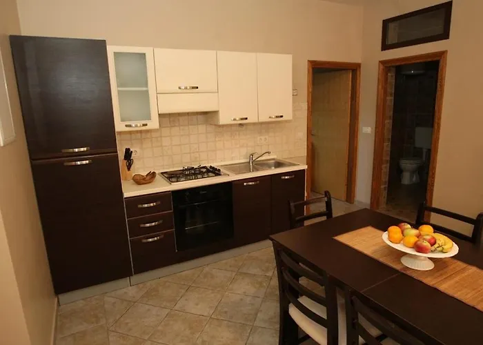 Utkovic Beachfront Apartment