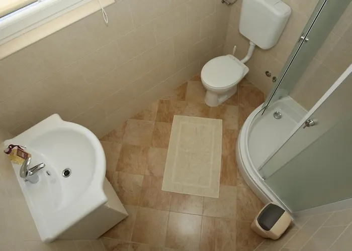 Utkovic Beachfront Vrsi