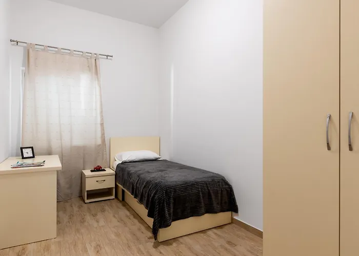 Utkovic Beachfront Vrsi